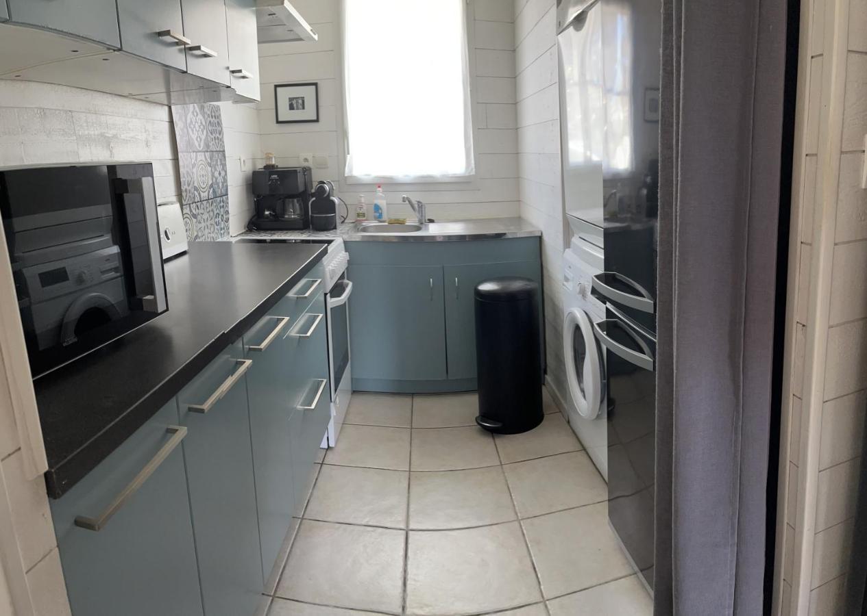 Maison A Динард Екстериор снимка